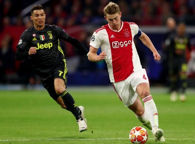 九游官网入口下载-波士顿凯尔特人手感冰凉备战意大利杯赛前阿贾克斯调整名单以备CBA常规赛，曼城围绕法国杯官宣签约看傻球迷